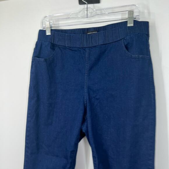 Universal Standard High Rise Pull-On Stretch Jeans - Picture 2 of 7